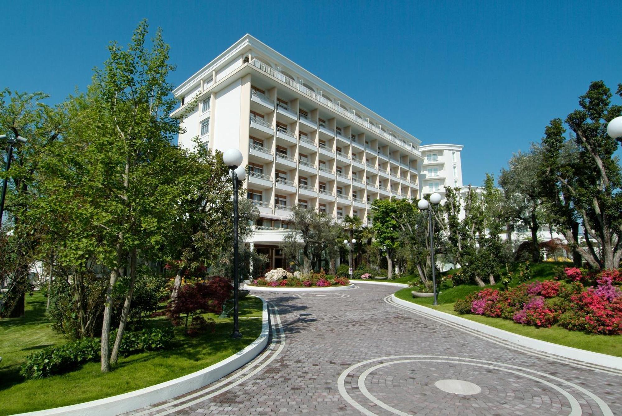 Hotel La Residence & Idrokinesis أبانو تيرمي المظهر الخارجي الصورة