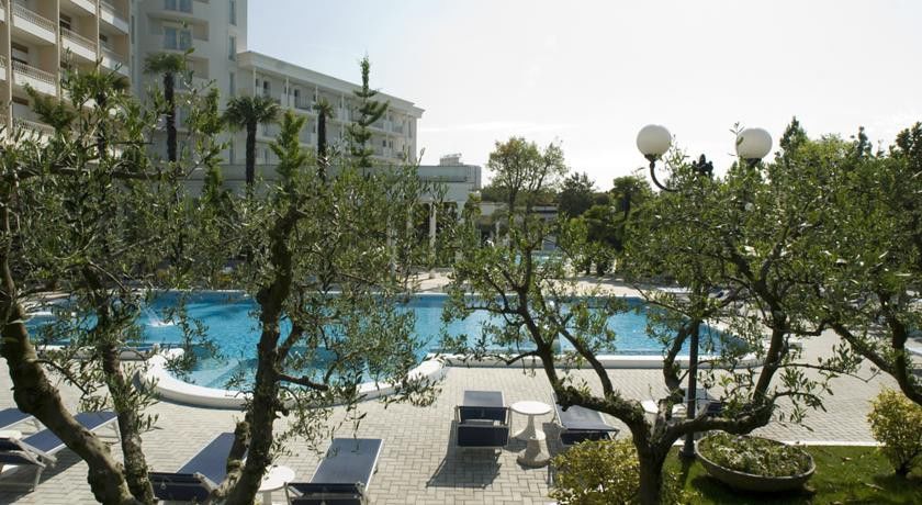 Hotel La Residence & Idrokinesis أبانو تيرمي المظهر الخارجي الصورة